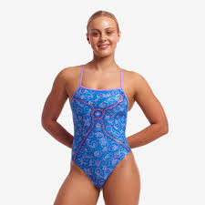 Baju Perempuan Funkita Cut Out Fit Size 30