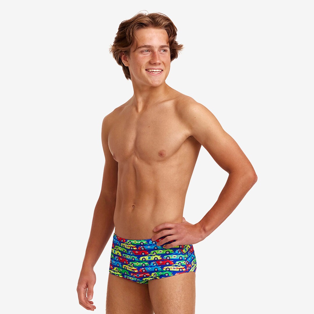 SQUARE FUNKITA SIZE 28